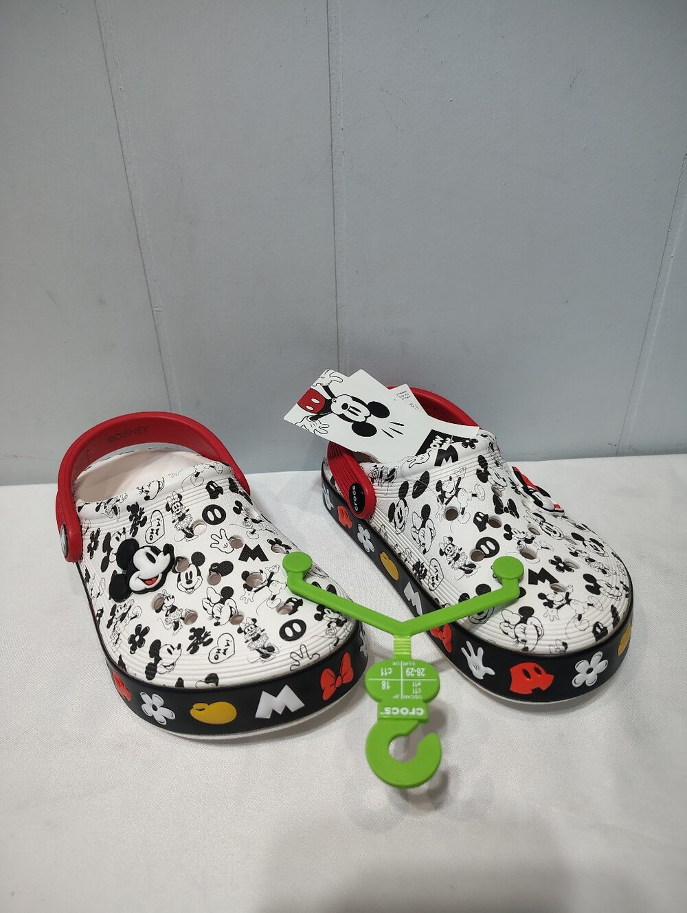 NWT Crocs Kids Mickey & Minnie Mouse Off Court Clog White Black Red C11